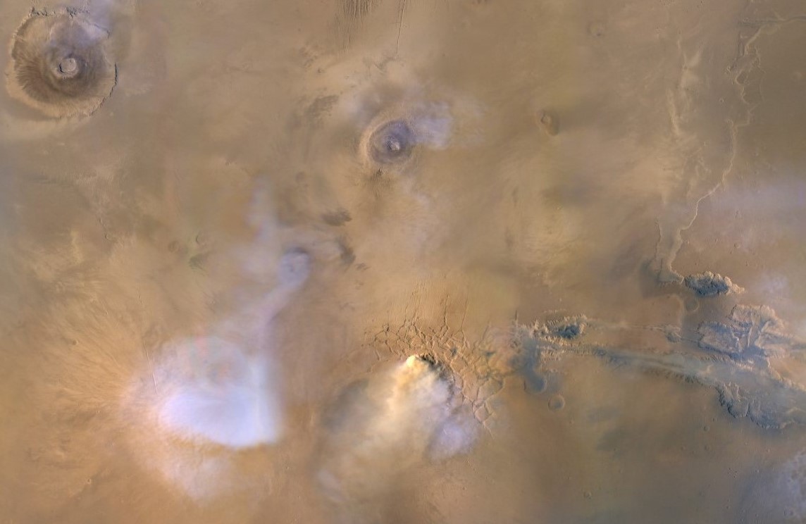Dust tower