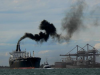 Manœuvres du navire au départ du port de Saint-Louis-du-Rhône